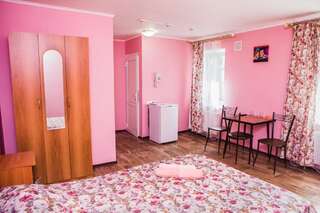 Гостиница Альтаир Краснодар Двухместный номер Делюкс с 1 кроватью и душем-2